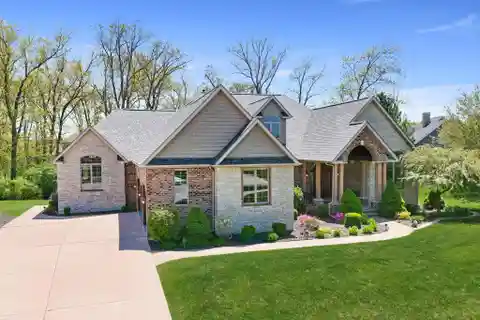 Custom Builder's Personal Residence