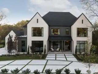 Builder's Own Home in Brenthaven