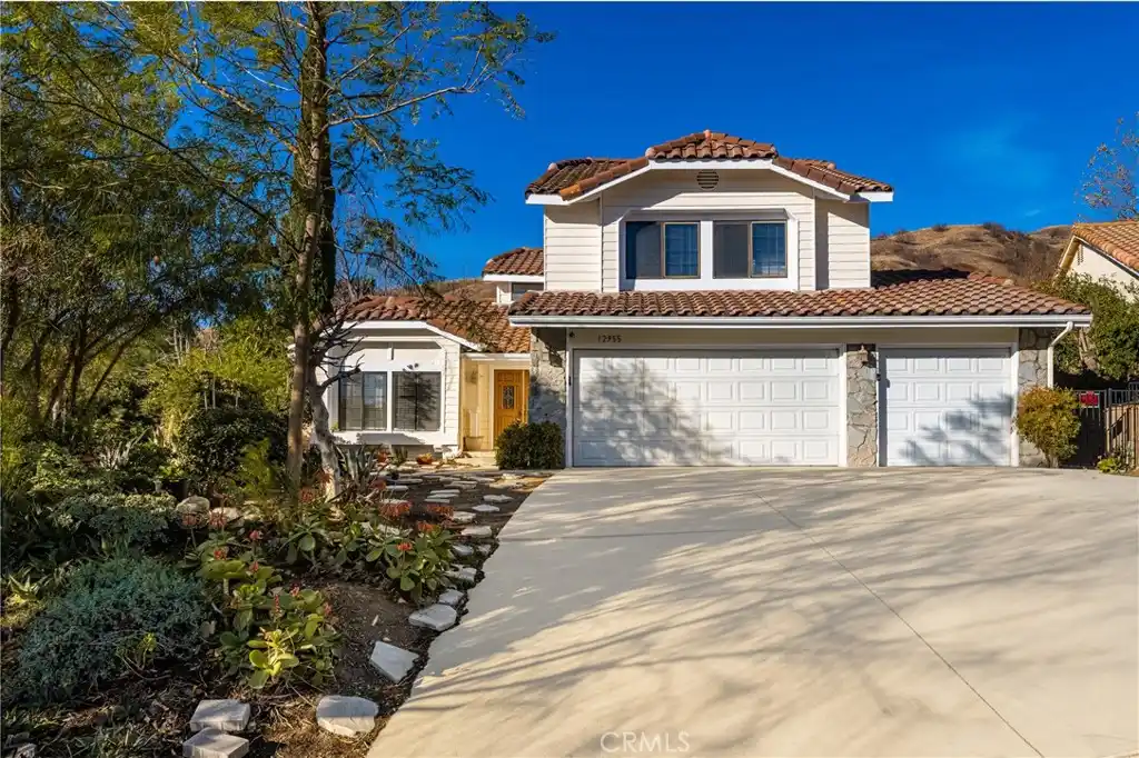 Charming Home with Scenic Views
