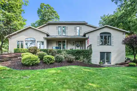 An Entertainment and Family Delight on Ten Acres
