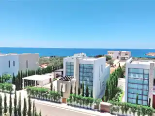 Stunning Villa in the Prestigious Cap St. George