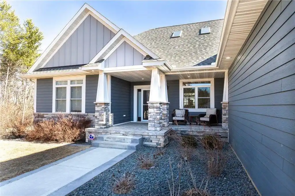 Incredible Home in Hudson Township