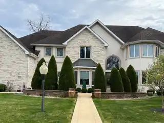 Fine Home in Rosewood Estates