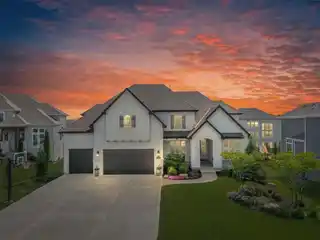 Impeccable Home Blending Luxury and Functionality