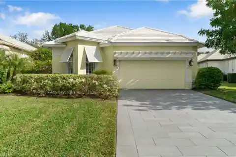 Beautifully Renovated Home on the Golf Course in Audubon Golf & Country Club