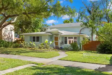Classic Mid-Century Modern Home in Premier Location