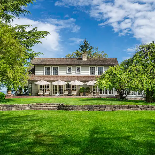 TIMELESS OLD ENGLISH COUNTRY-STYLE HOME