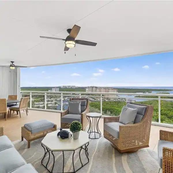 EXCEPTIONAL LIVING IN KALEA BAY