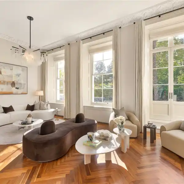 EXQUISITE TRIPLEX MAISONETTE