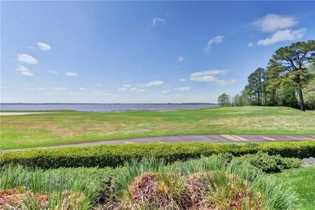 River and Golf-front Home in Governor's Land