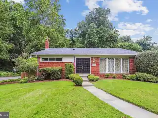 Spacious Split-Level with Fenced Backyard