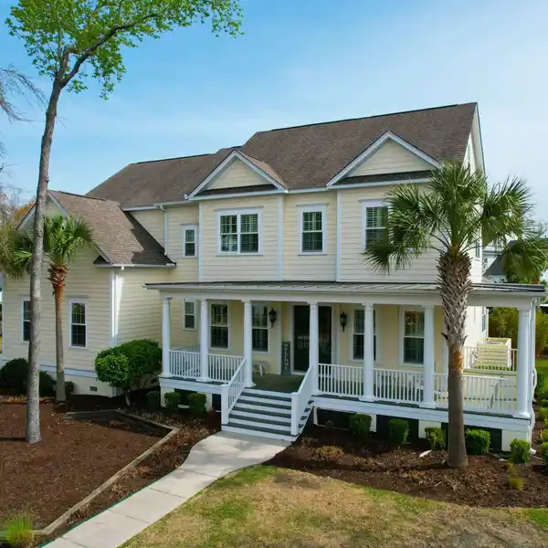 SPACIOUS AND MODERN HOME IN DUNES WEST