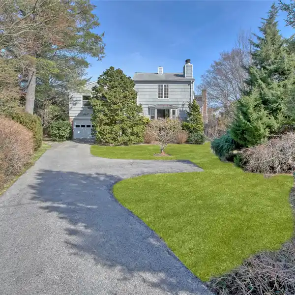 SPLIT-LEVEL HOME WITH ENDLESS POTENTIAL