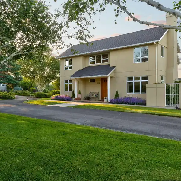 ARCHITECTURALLY DESIGNED ONE-OWNER CUSTOM HOME