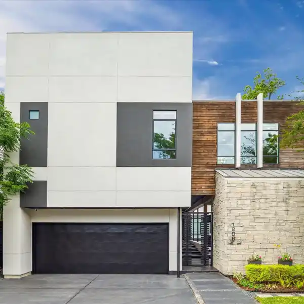 CONTEMPORARY HOME IN THE HEART OF MONTROSE