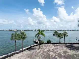 Land