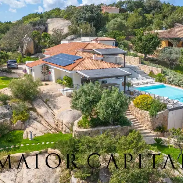 EXTRAORDINARY SEA-VIEW VILLA IN PORTO RAFAEL