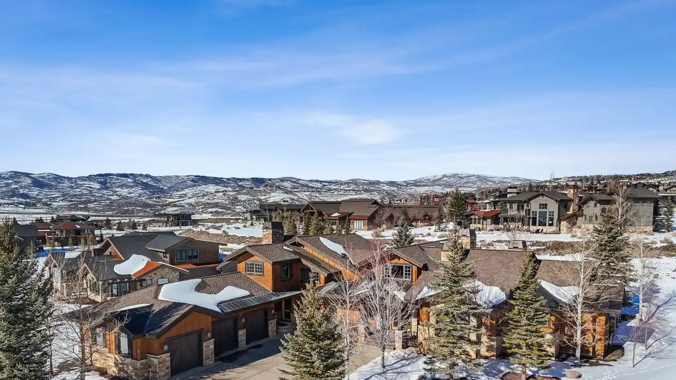 Mountain Retreat in Promontory