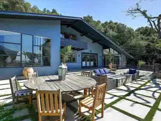 Striking Mid-Century Home