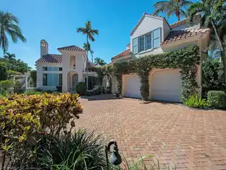 Exclusive Residence in Private Little Harbour