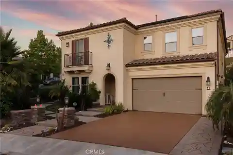 Spacious Open-Plan Home on a Corner Lot
