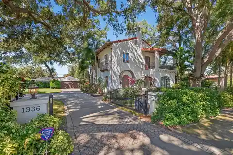 Refined Grandeur with Contemporary Comforts