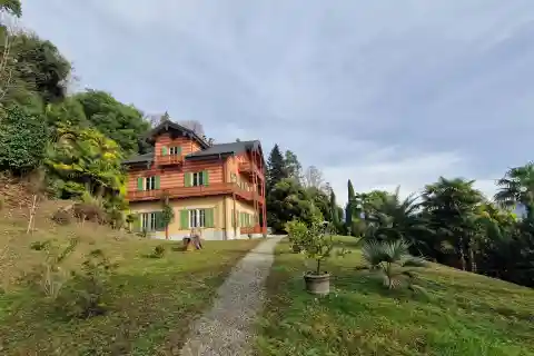 Majestic Villa in Great Position