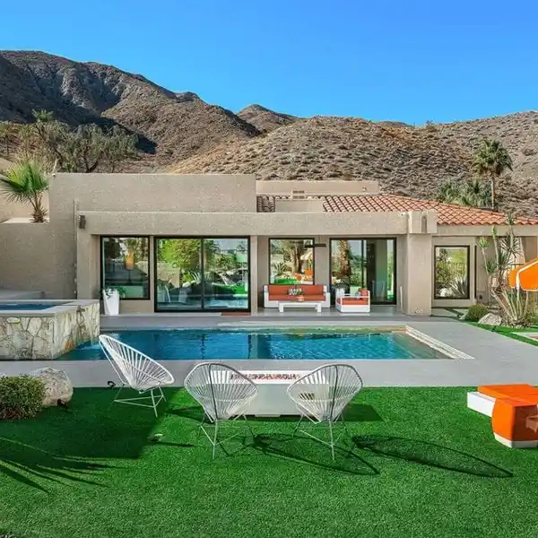 PEACEFUL MOUNTAINSIDE RETREAT