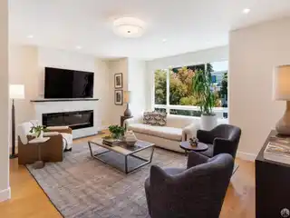 Exquisitely Remodeled Central Sunset Home