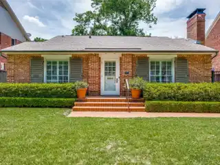 Charming Park Cities Cottage