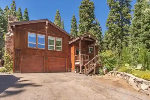 Thoughtfully Designed Luxury Mountain Home