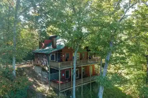 Unforgettable Mountain Escape