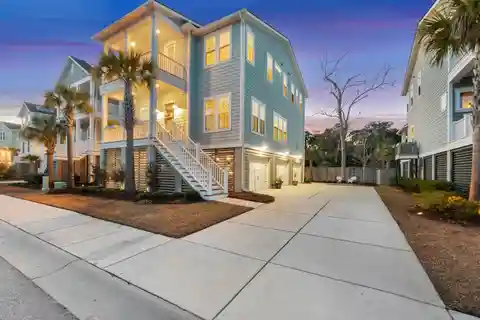 Elevated Charleston Single Style Home