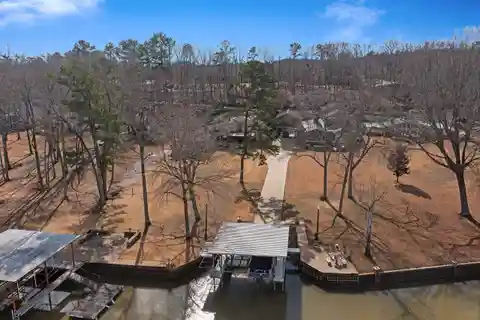 Spectacular Waterfront Estate