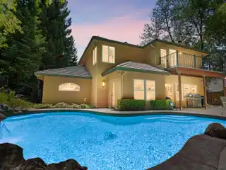 Picturesque Home in Desirable Treelake