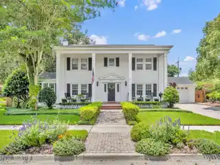 Showstopper in Delaney Park