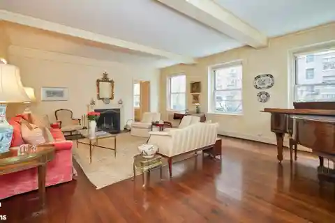 Elegant Prewar Classic Seven with Gracious Layout