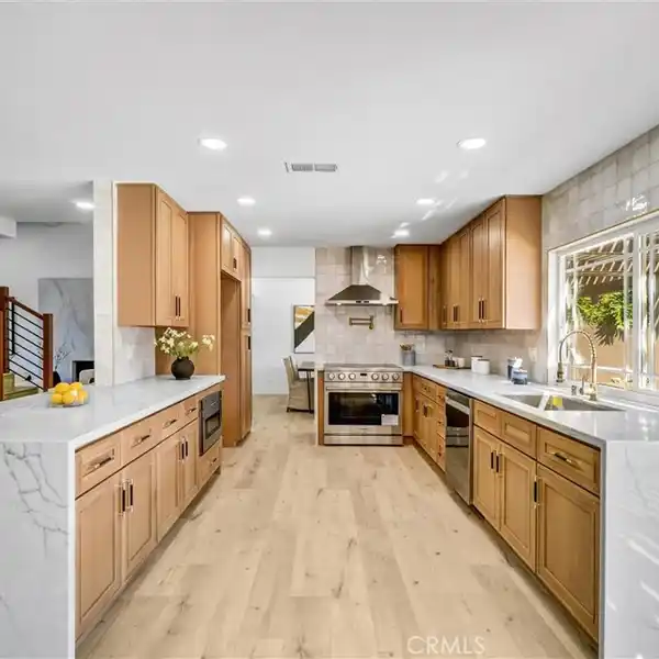 LUXURY LIVING REDEFINED IN BRIGHT, OPEN-CONCEPT HOME