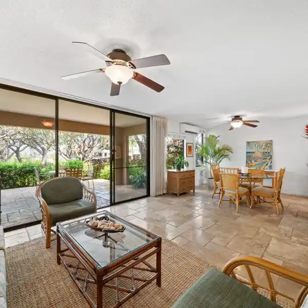 BEAUTIFULLY APPOINTED GROUND FLOOR UNIT
