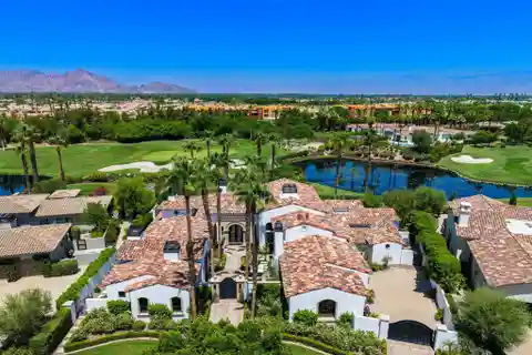 Turnkey Remodeled Residence in the Hideaway