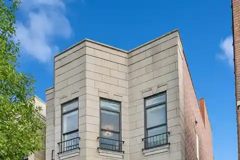 Meticulously Maintained Home Home in the Heart of West Town