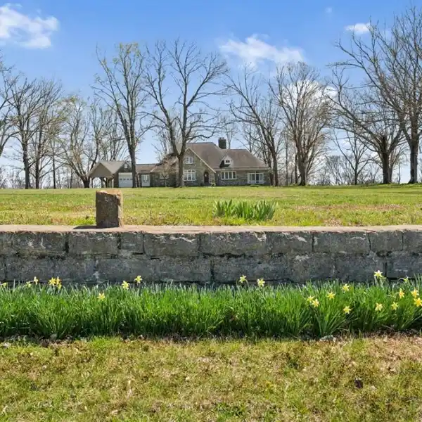 STONE HOME WITH TIMELESS CHARM