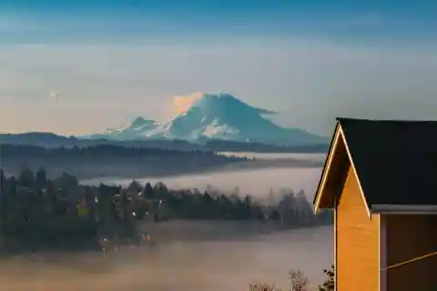 Exceptional Home with Top-of-the-world Views