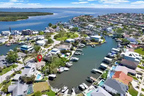Waterfront Lot in Arrowhead Estates