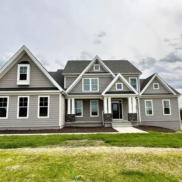 MOVE-IN READY CRAFTSMAN ON ACREAGE