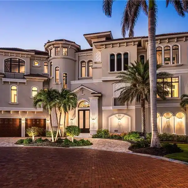 EXCEPTIONAL BAYSIDE HOME IN BAREFOOT BEACH