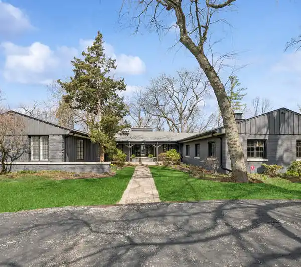 TIMELESS REIMAGINED RESIDENCE