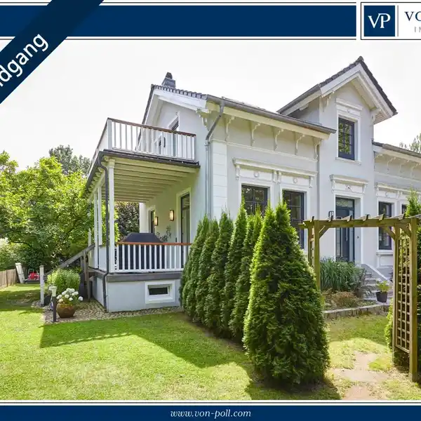 RENOVATED AND VERSATILE VILLA