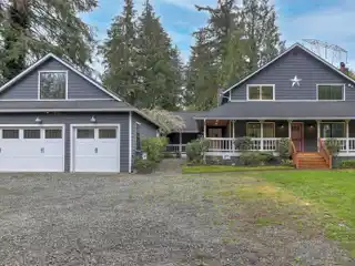 Picture-Perfect Countryside Retreat