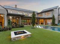 CONTEMPORARY MASTERPIECE IN QUAIL HOLLOW